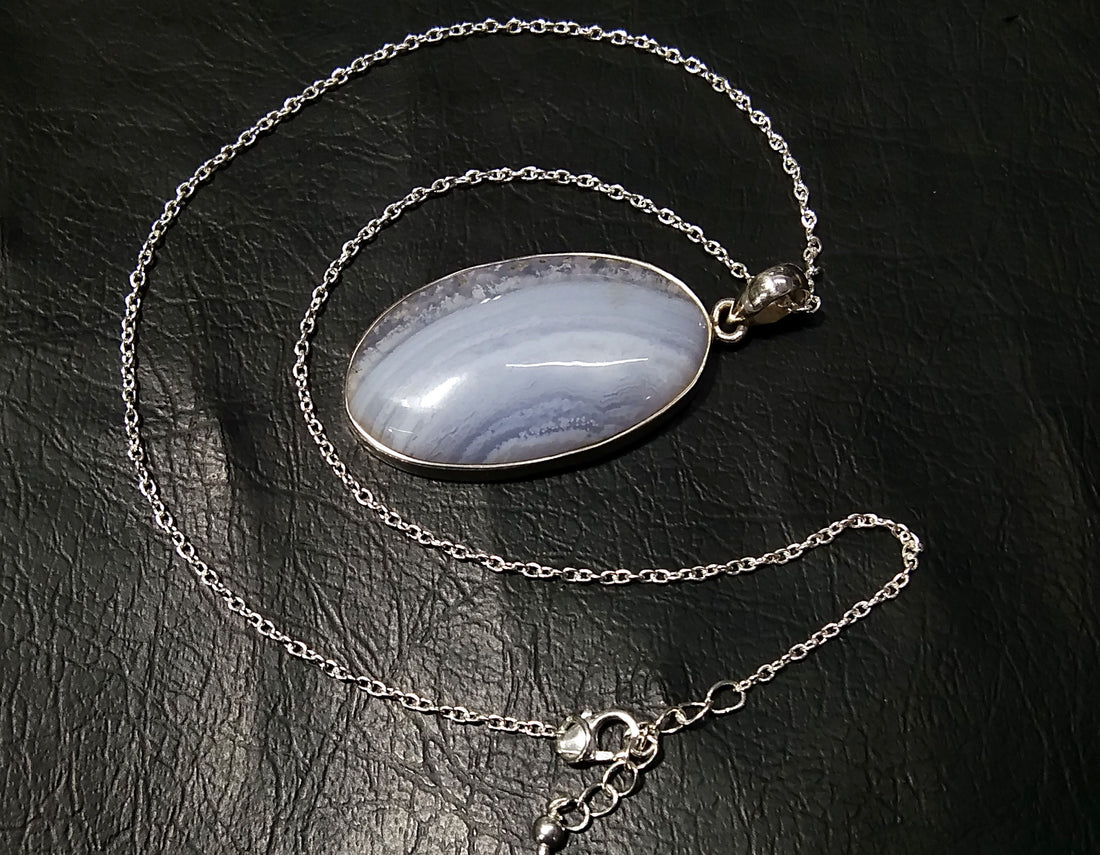 Natural Blue Lace Agate Gemstone Pendant, 925 Starling Silver Pendant Chain Necklace, Handmade Jewelry Stone Size 37x21 mm Gift Pendant