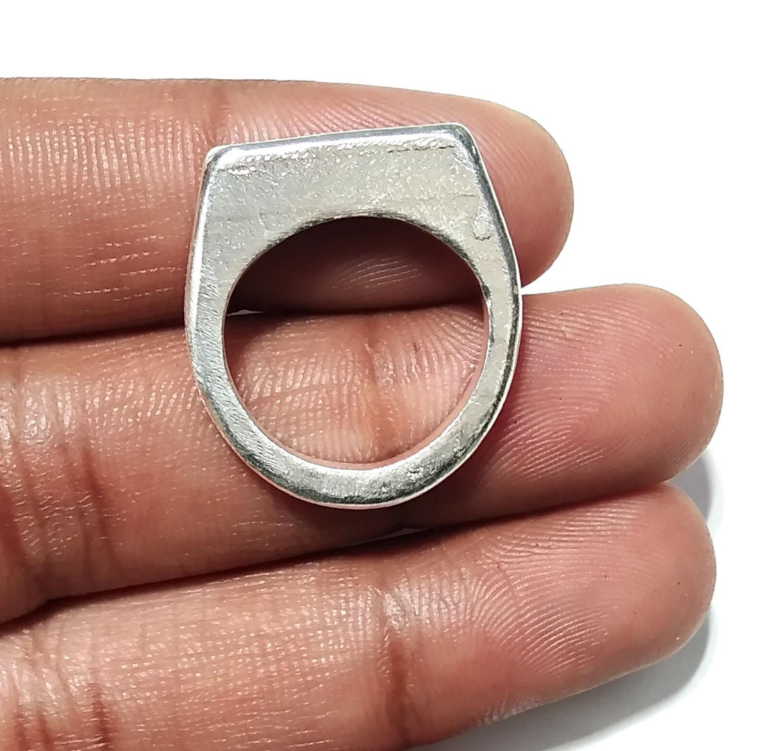 Solid 925 Starling Silver Ring, Natural Rainbow Moonstone Silver Ring, Nice Design Good Making Gift Ring, Handmade Ring, For Men & Women.