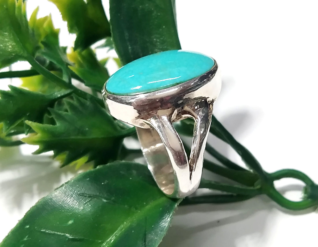 Natural Arizona Turquoise Gemstone Ring, 925 Starling Silver Ring, Nice Design Good Making Gift Ring, Turquoise Stone Ring, For Men & Women.