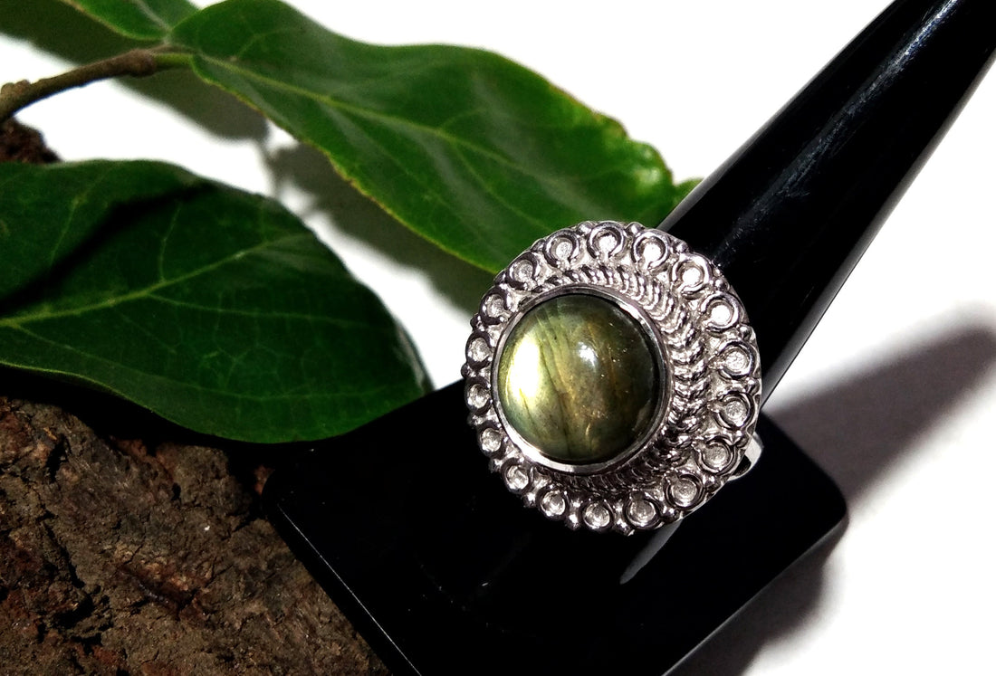 Labradorite Ring, 925 Sterling Silver Ring, Labradorite Stone Beautiful Ring, Natural Stone Handmade Ring, Labradorite Jewelry.