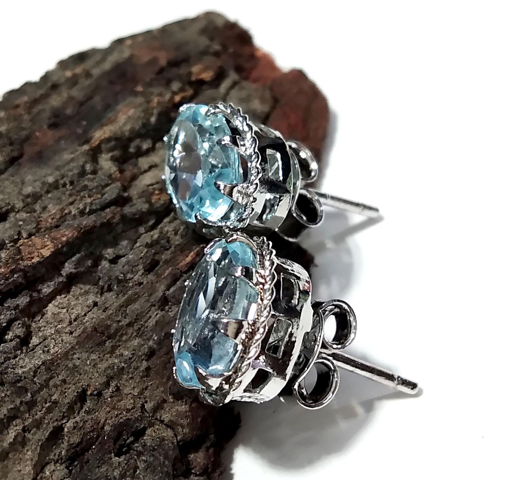 Blue Topaz Stud Earring, 925 Solid Starling Silver Earring Jewelry, Natural Blue Topaz Stone Oval Shape Stone Size 9x7mm Gift for Her, Studs