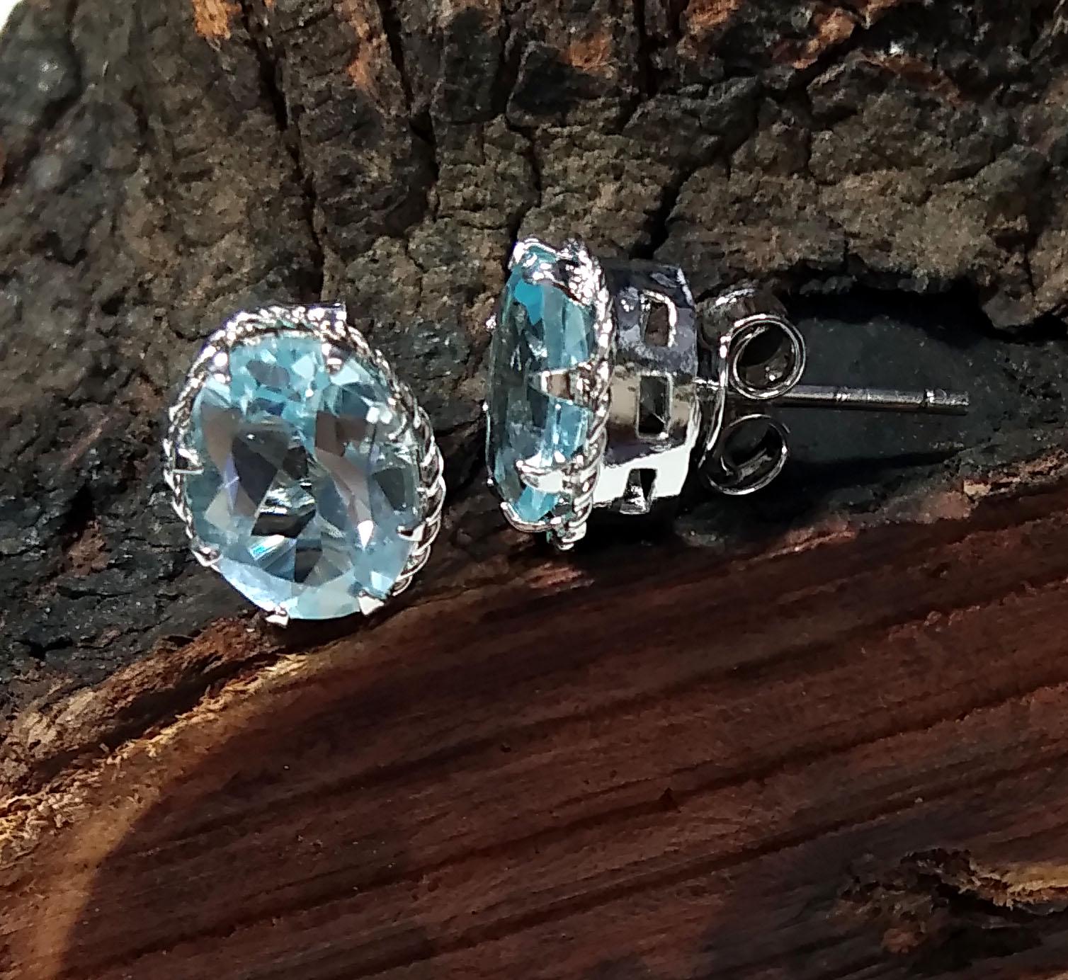 Blue Topaz Stud Earring, 925 Solid Starling Silver Earring Jewelry, Natural Blue Topaz Stone Oval Shape Stone Size 9x7mm Gift for Her, Studs