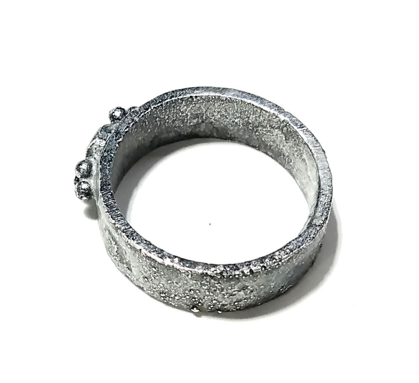 Black Oxidized Silver Ring, Natural Garnet Ring, 925 Starling Silver Ring, Nice Design Good Making Gift Ring, Handmade Ring, For Men & Women