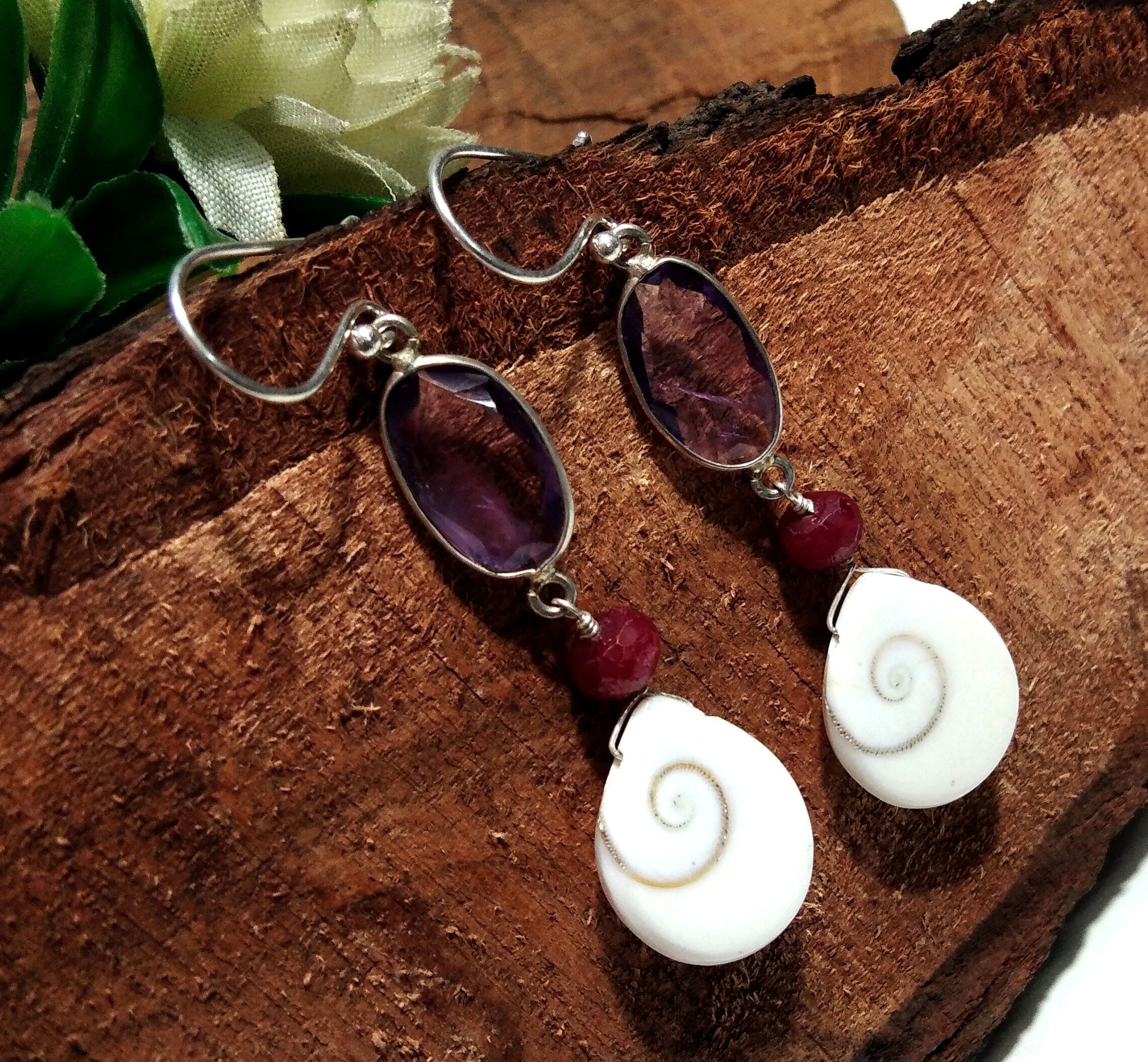 Natural Shiva Eye Shell/Amethyst Stone Earring, 925 Solid Starling Silver Earring, A+++ Shiva Eye Shell/Amethyst Stone Size 17x14 mm Earring