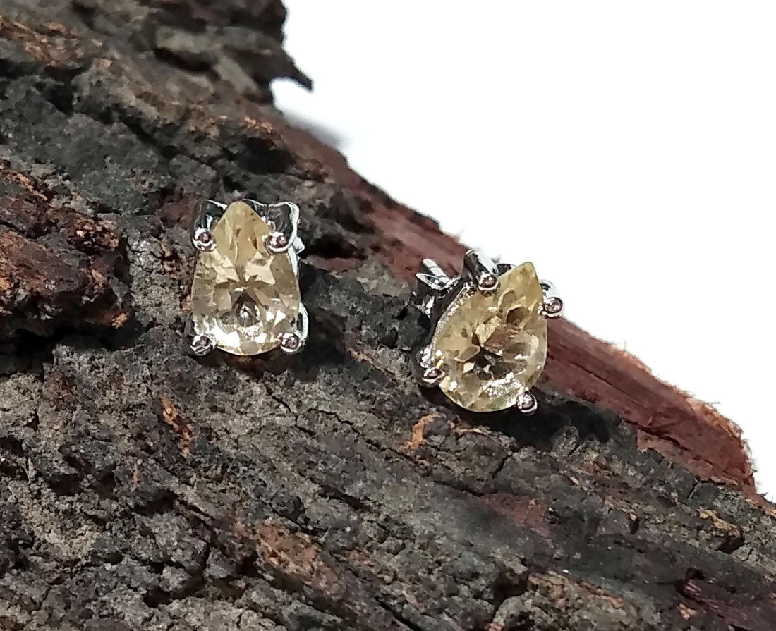 Natural Citrine Gemstone Stud Earring, 925 Starling Silver Jewelry Earring Amazing Citrine Gemstone Pear Shape Stone Size 7x5mm Gift For Her
