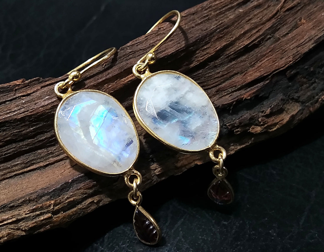Natural Rainbow Moonstone & Garnet Carving Earring, 925 Starling Silver With Gold Plated Earring, Stone Size 15x12 mm Gift Birthday Earring