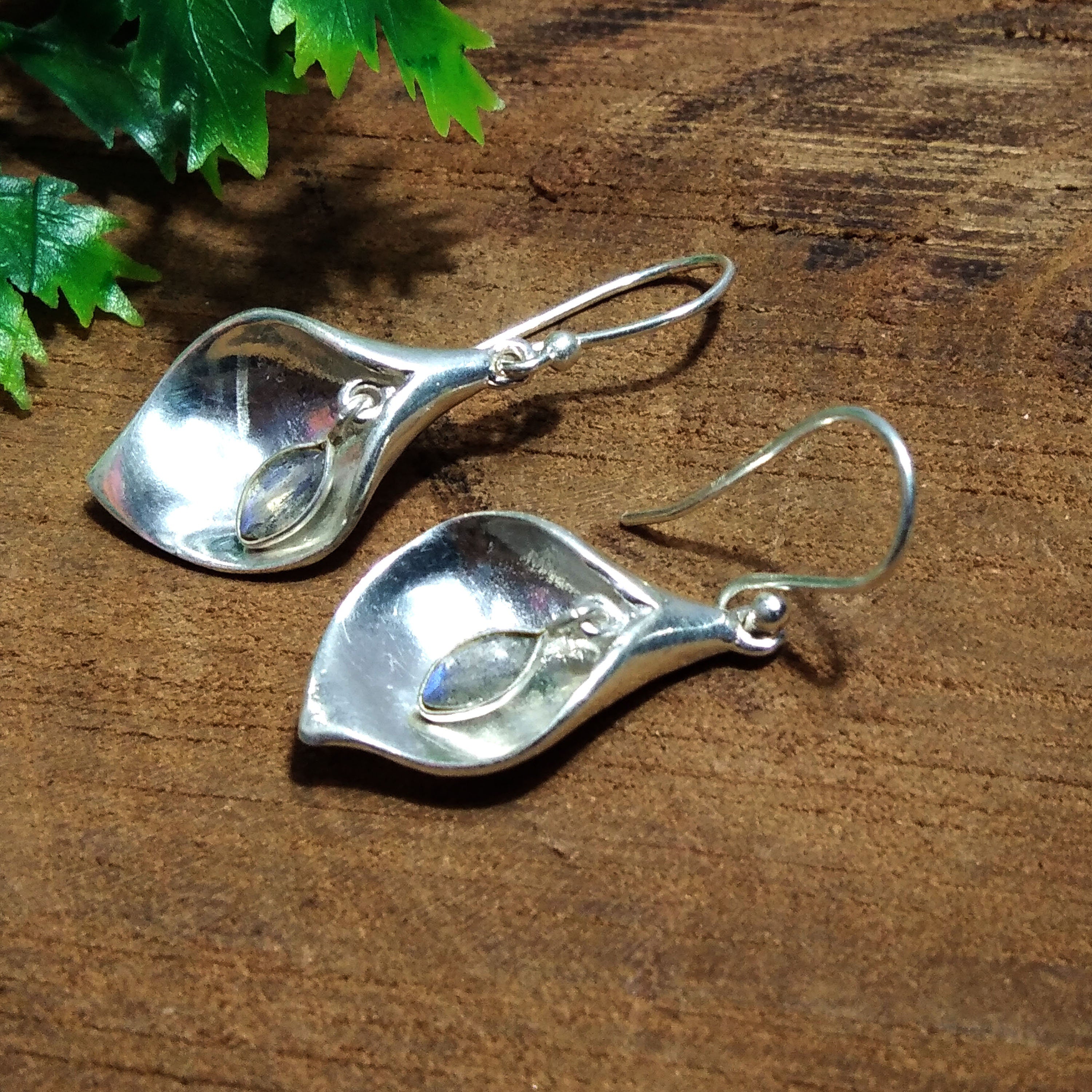 Labradorite Earring, Very Beautiful Nice Design 925 Starling Silver Earring, Silver Stylish Good Making Earring, For Gift Wedding Etc.