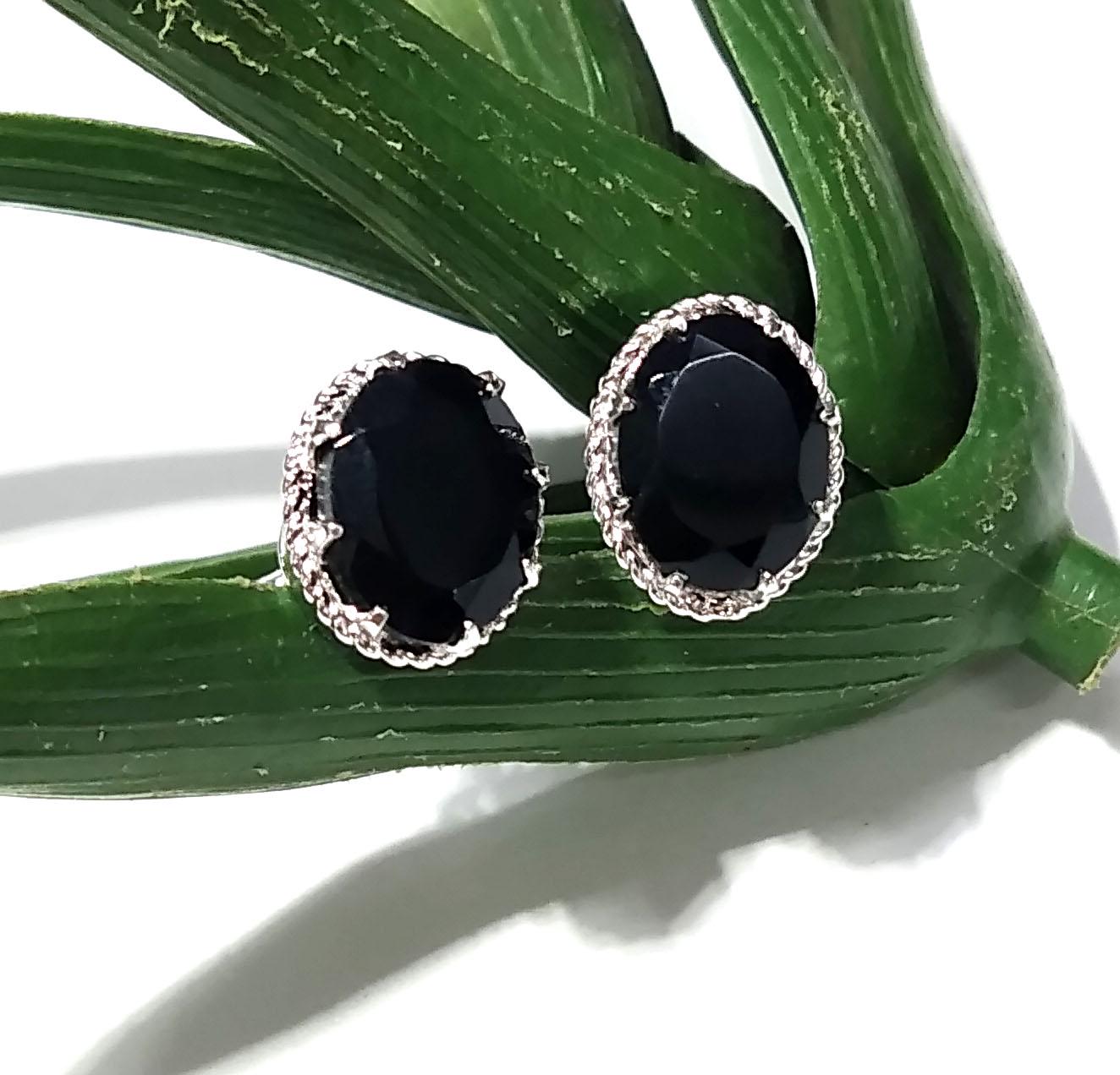 Black Onyx Faceted Stud Earrings, 925 Starling Silver Design Earring, Natural Black Onyx Gemstone Oval Shape Stone Size 9x7mm Christmas Gift