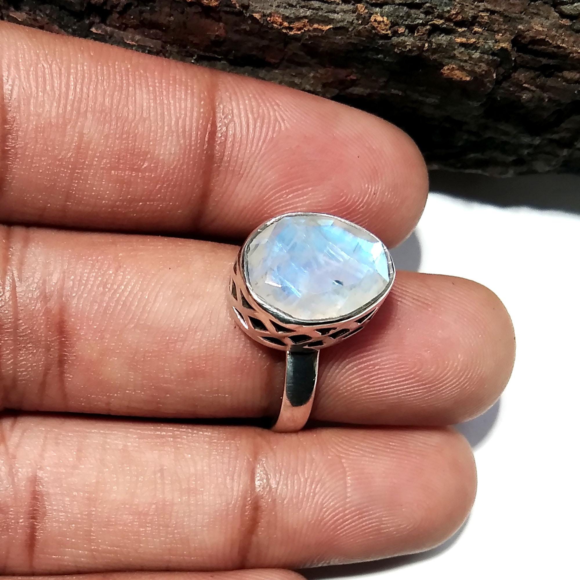 Rainbow Moonstone Faceted Ring, 925 Starling Silver Ring, Natural Gemstone Rainbow Moonstone Ring, With Nice Making Stylish Rings.