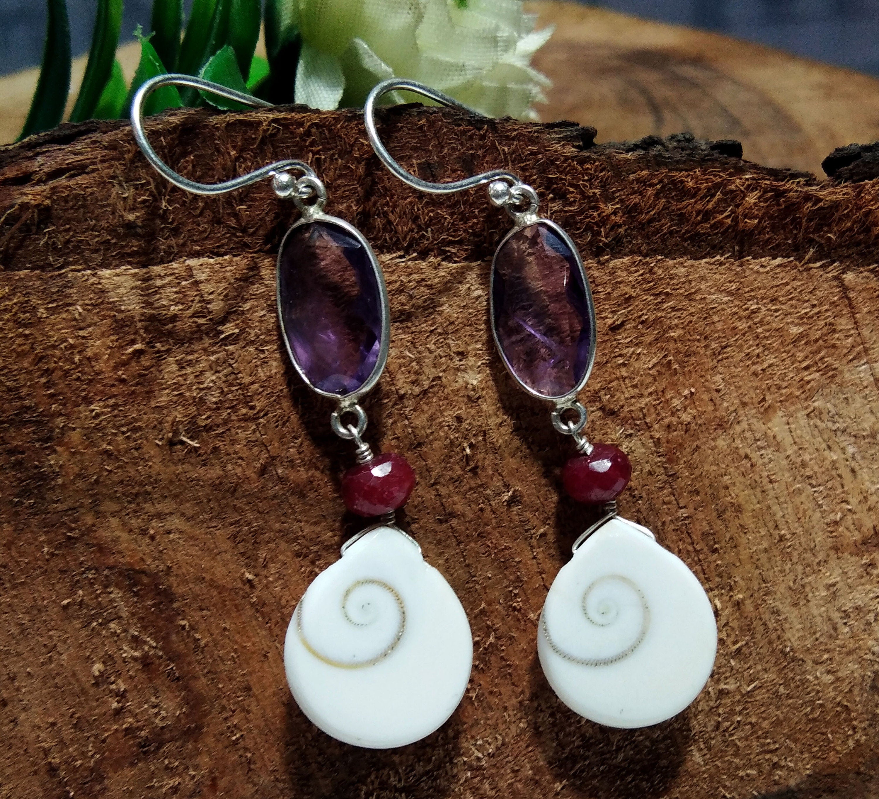Natural Shiva Eye Shell/Amethyst Stone Earring, 925 Solid Starling Silver Earring, A+++ Shiva Eye Shell/Amethyst Stone Size 17x14 mm Earring