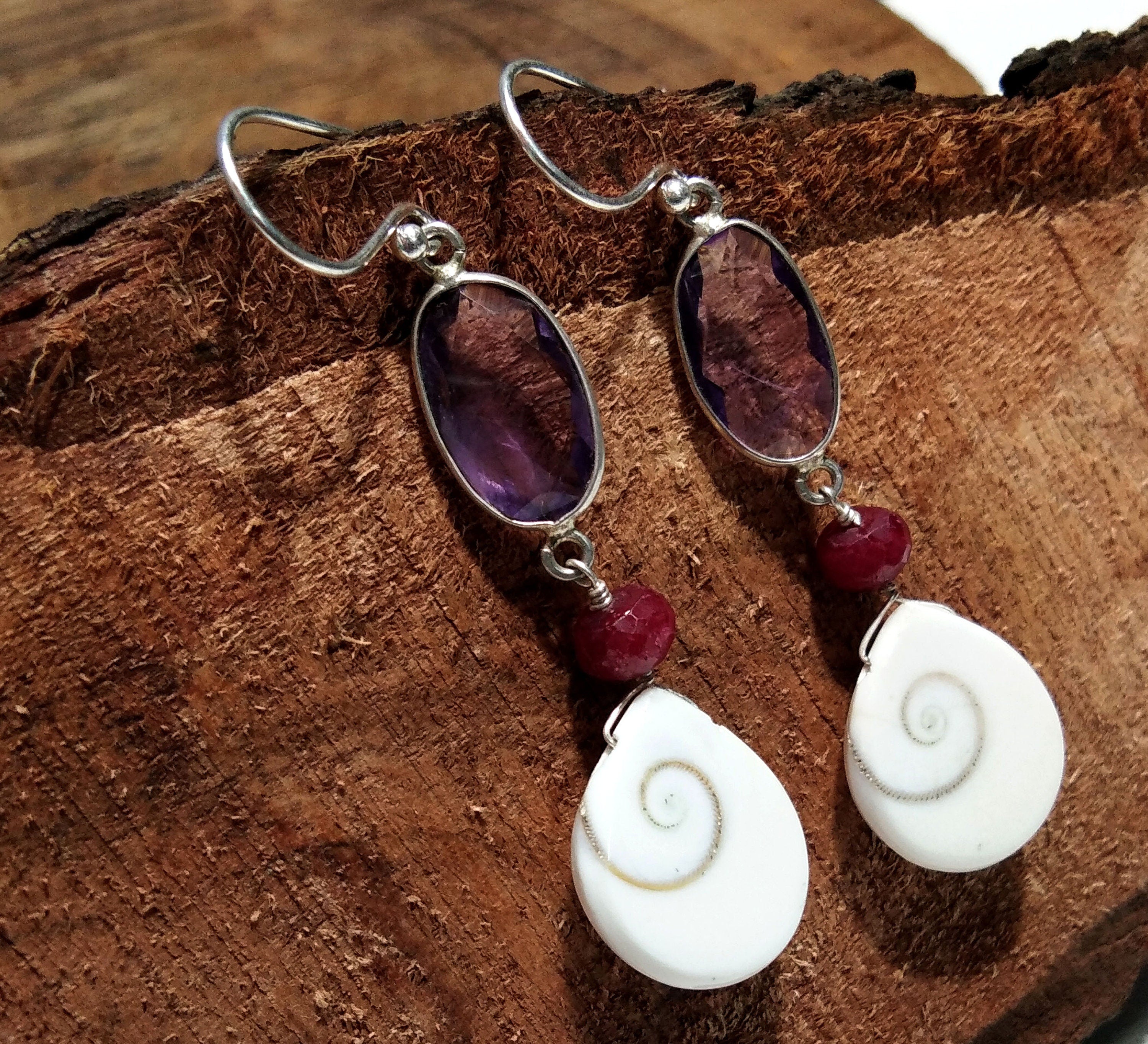 Natural Shiva Eye Shell/Amethyst Stone Earring, 925 Solid Starling Silver Earring, A+++ Shiva Eye Shell/Amethyst Stone Size 17x14 mm Earring