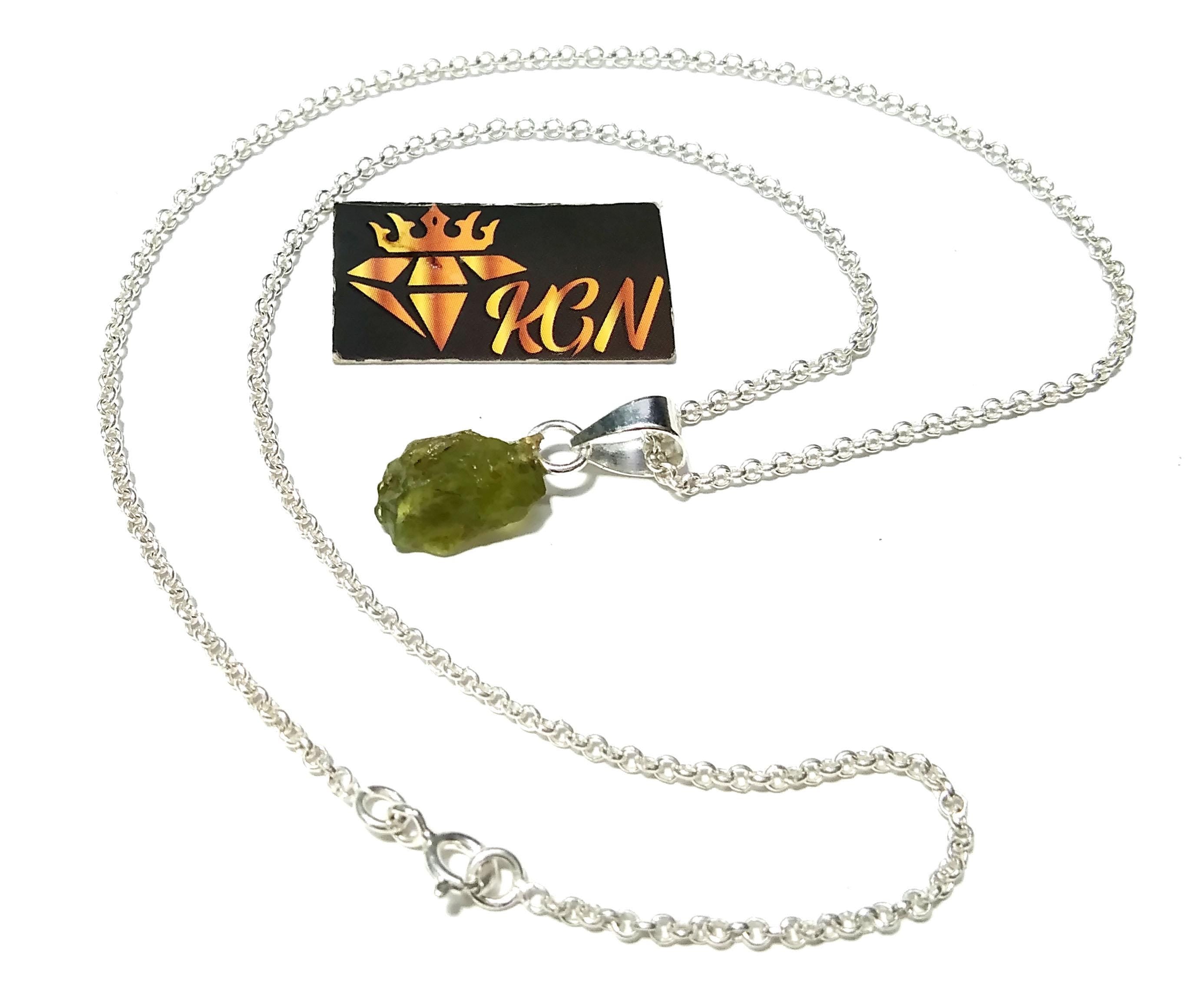 Natural Peridot Rough Gemstone Pendant Chain Necklace, 925 Silver Pendant Necklace, Handmade Pendant, Girls & Women Pendant, Wedding Gift