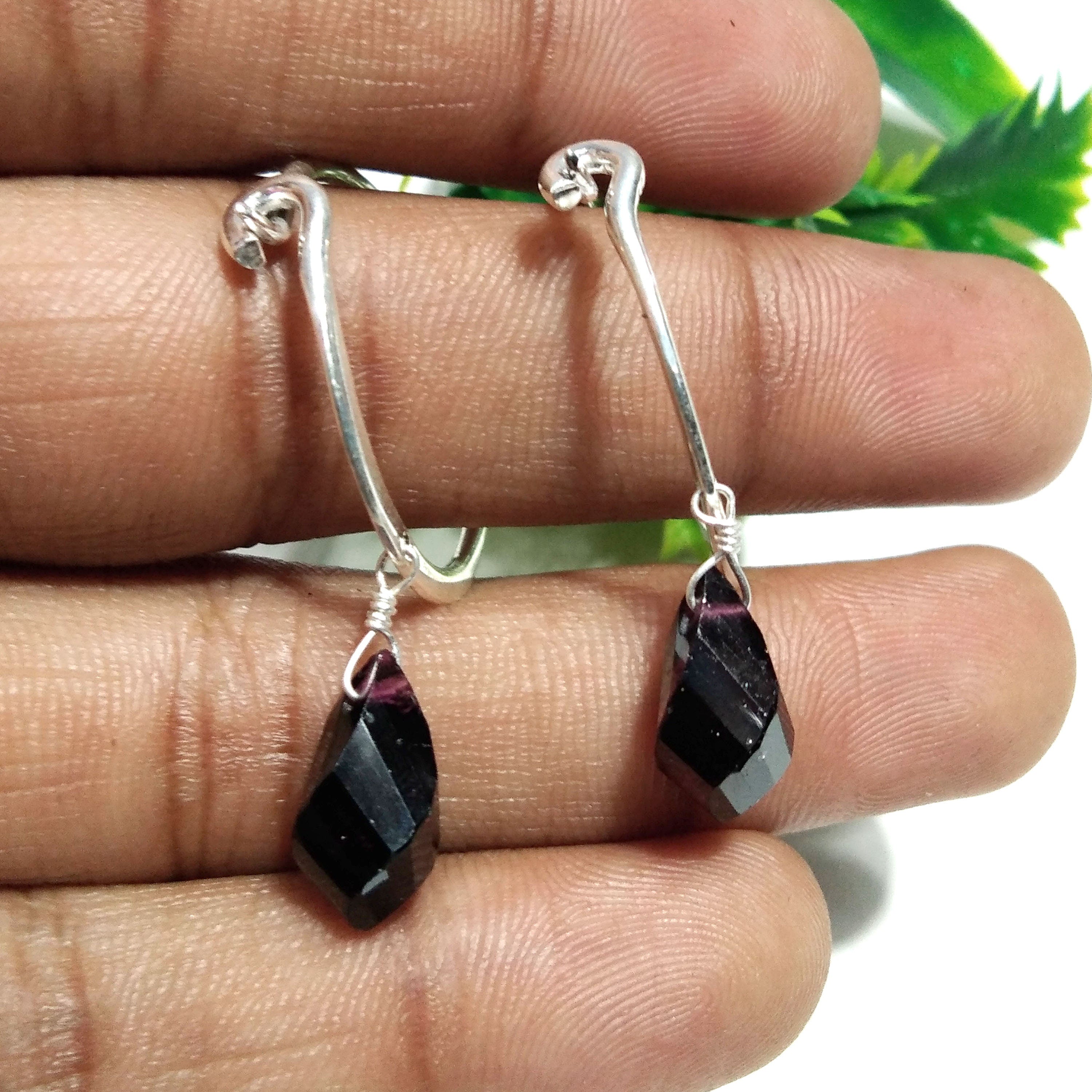 Natural Red Garnet Gemstone Earring 925 Sterling Silver Earring Amazing Red Garnet Stone Size 12x6 mm Gift Wedding Earring Jewelry