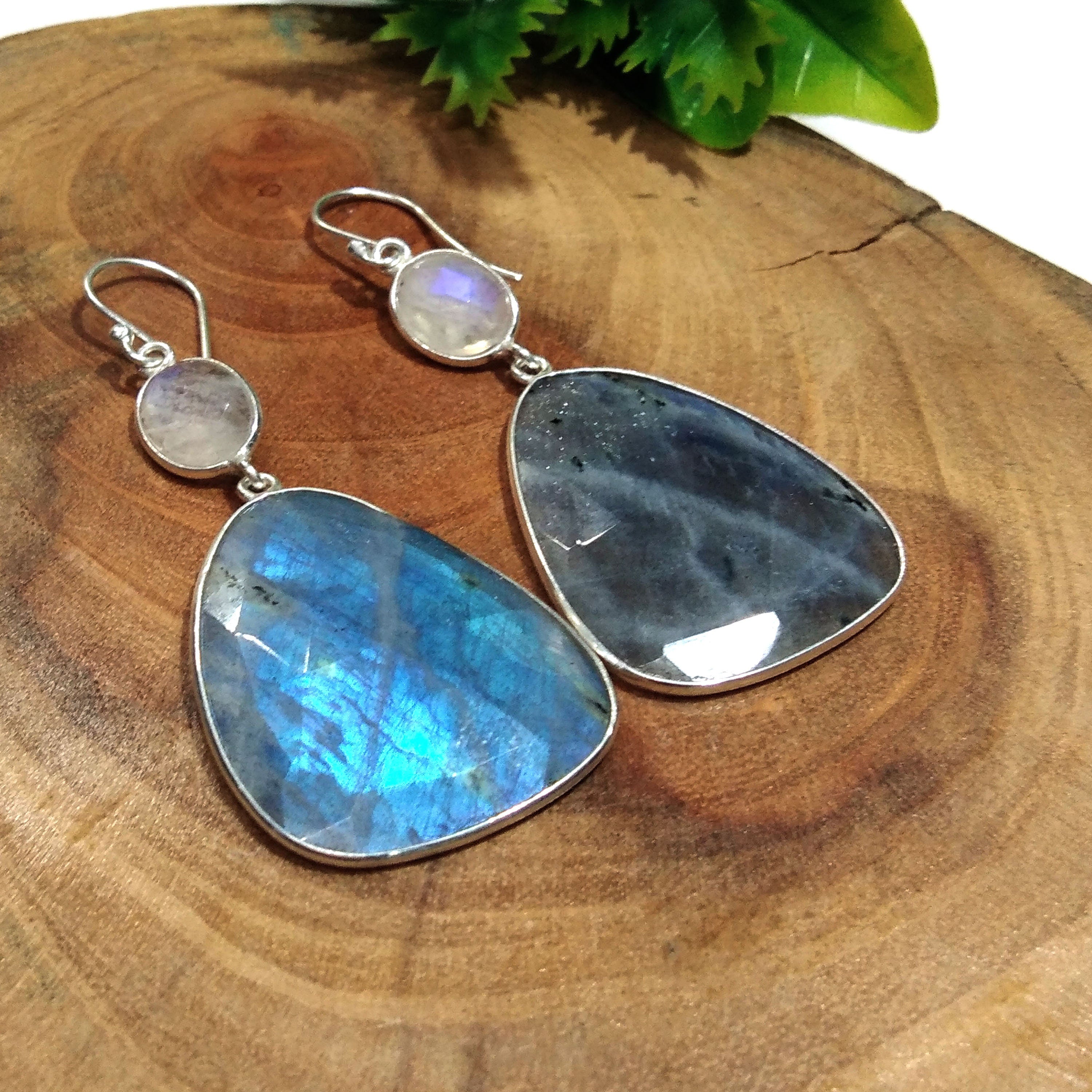 Natural Labradorite Blue Fire Gemstone Earring, 925 Solid Starling Silver Earring, Labradorite Stone Size 32x26 mm Handmade Jewelry Earring
