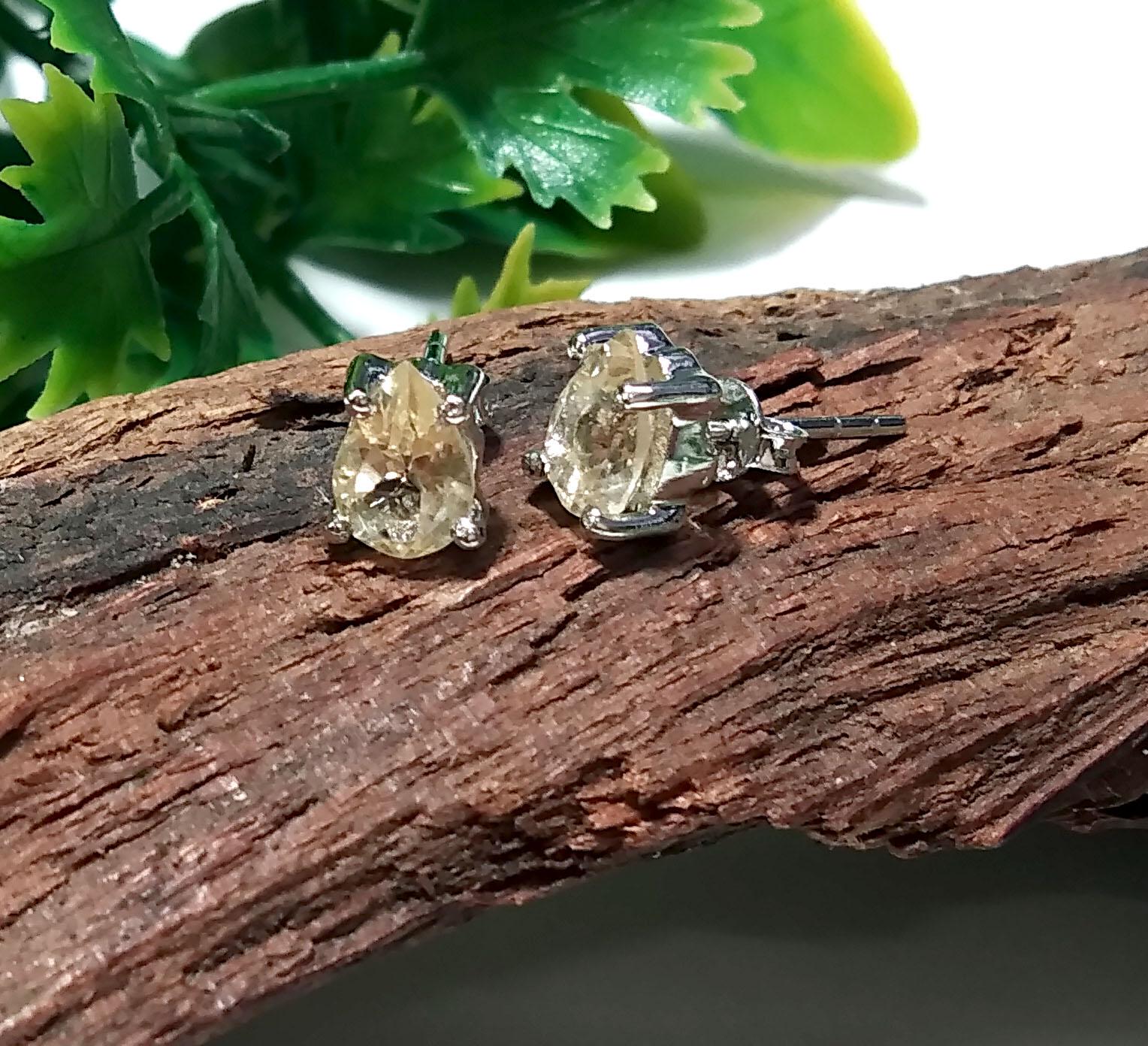 Natural Citrine Gemstone Stud Earring, 925 Starling Silver Jewelry Earring Amazing Citrine Gemstone Pear Shape Stone Size 7x5mm Gift For Her