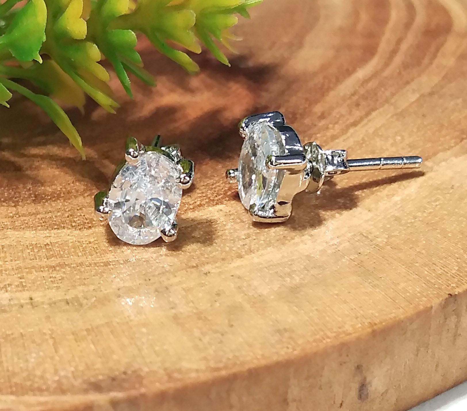 Beautiful White Zircon Faceted Stud Earrings, 925 Starling Silver Earring, Natural Zircon Gemstone Oval Shape Stone Size 7x6mm Gift For Her