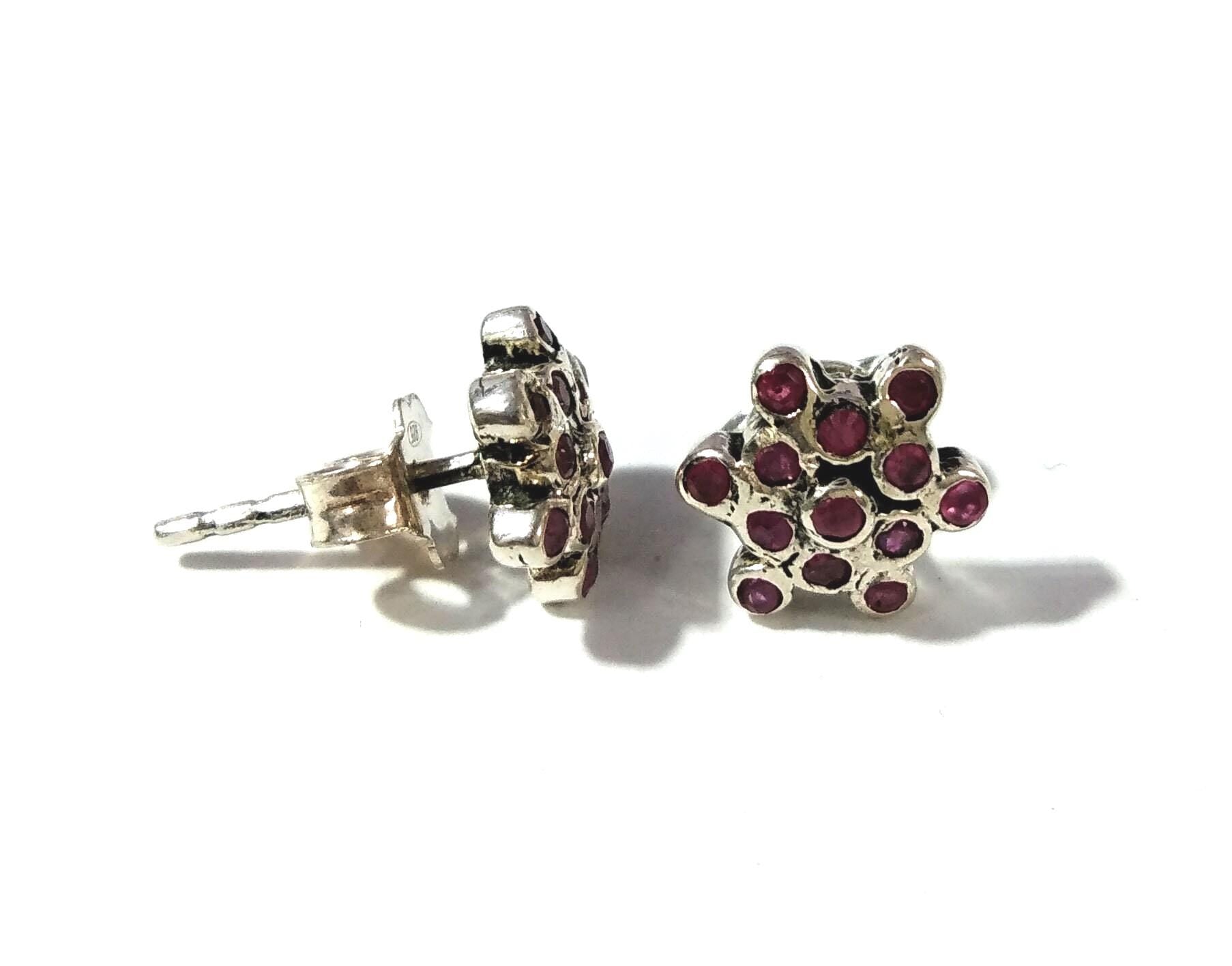 Natural Red Ruby Stone Stud Earring, 925 Solid Starling Silver Earring, Jewelry Nice Color Red Ruby Gemstone Round Shape Gift Studs New Year