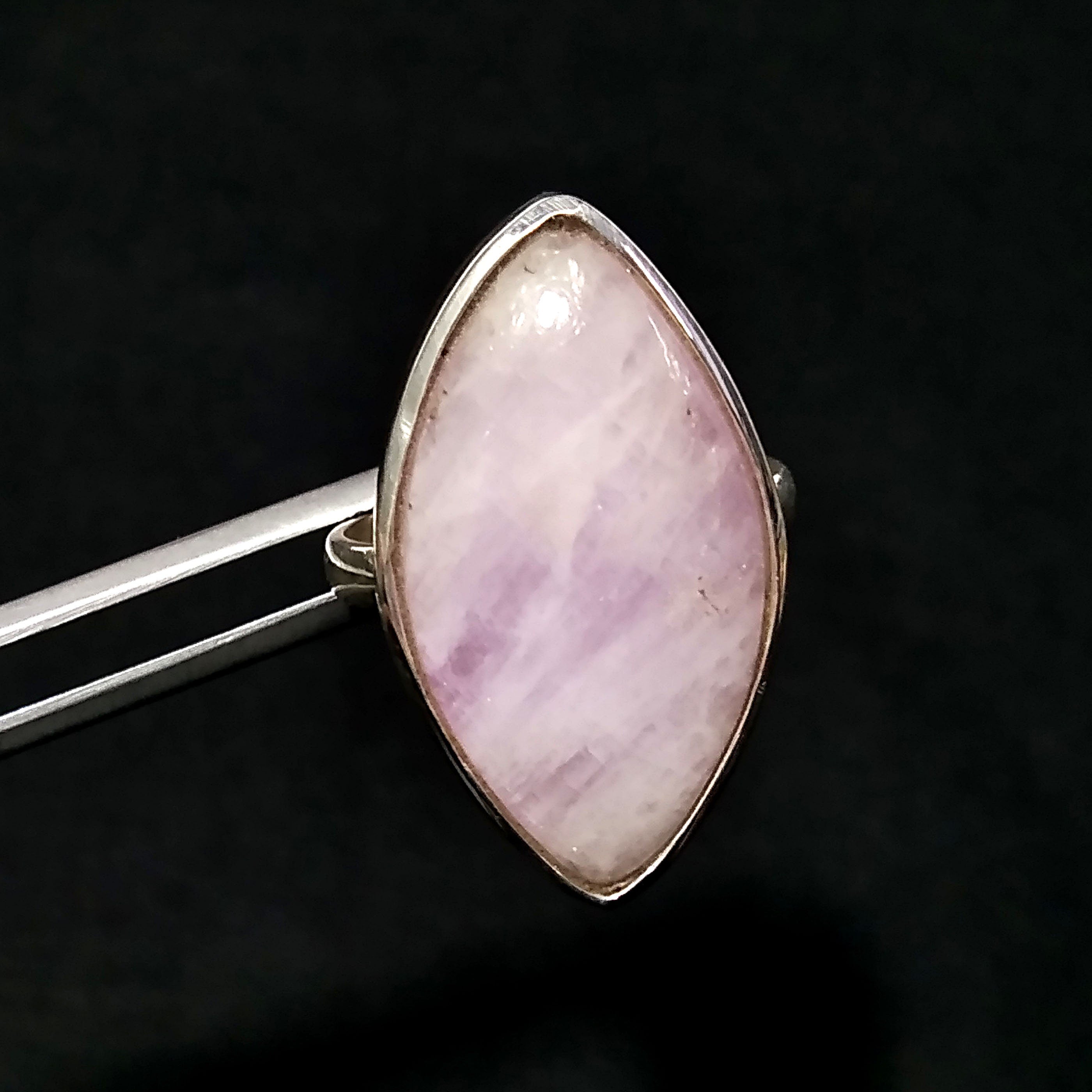 Natural Kunzite Gemstone Ring, 925 Solid Starling Silver Ring, Jewelry Stone Size 27x16 mm Statement Ring, Gift Wedding Ring, Birthday Ring