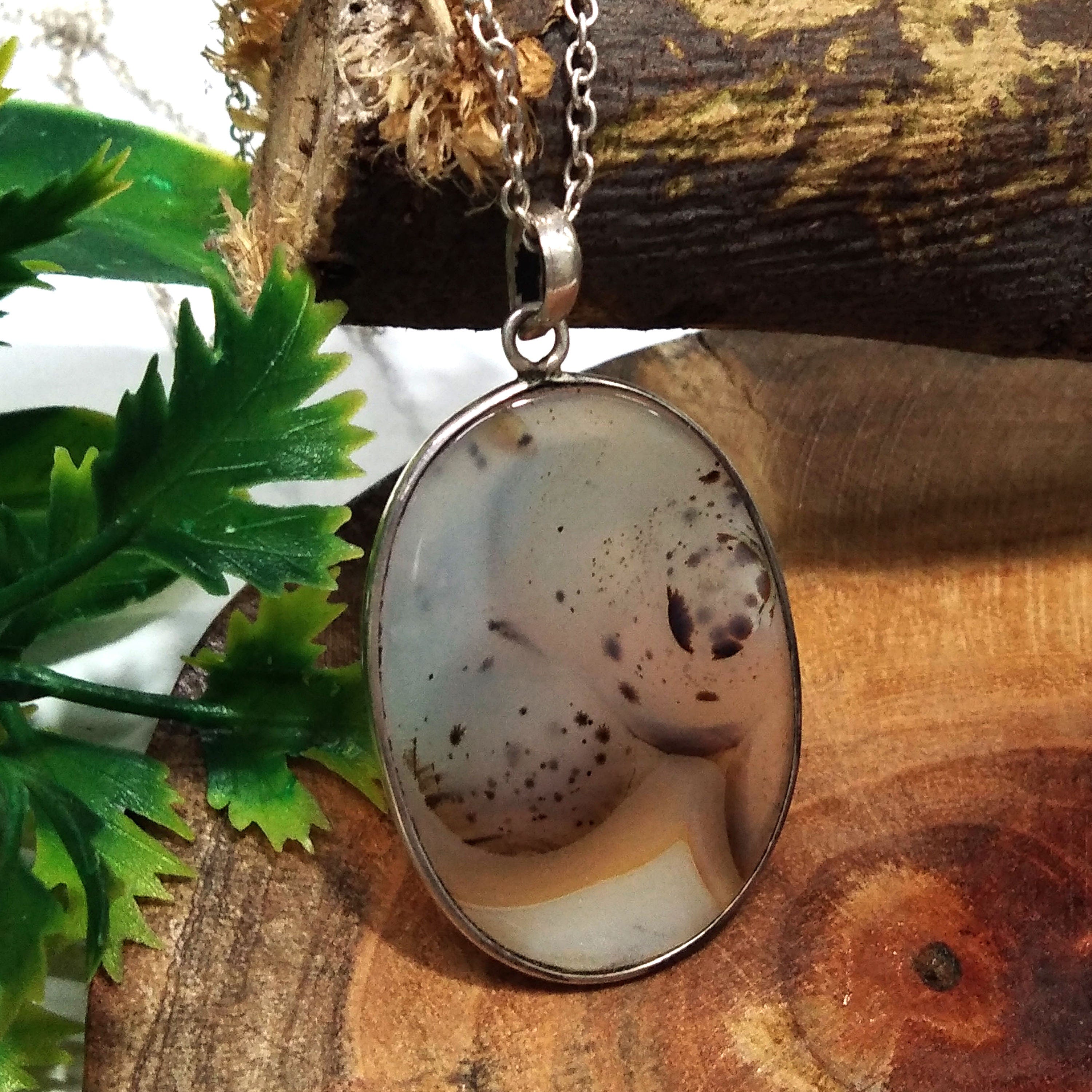 Natural Montana Agate Stone Pendant Necklace Chain, 925 Starling Silver Pendant Necklace, Handmade Jewelry Stone Size 32x23 mm Gift Pendant