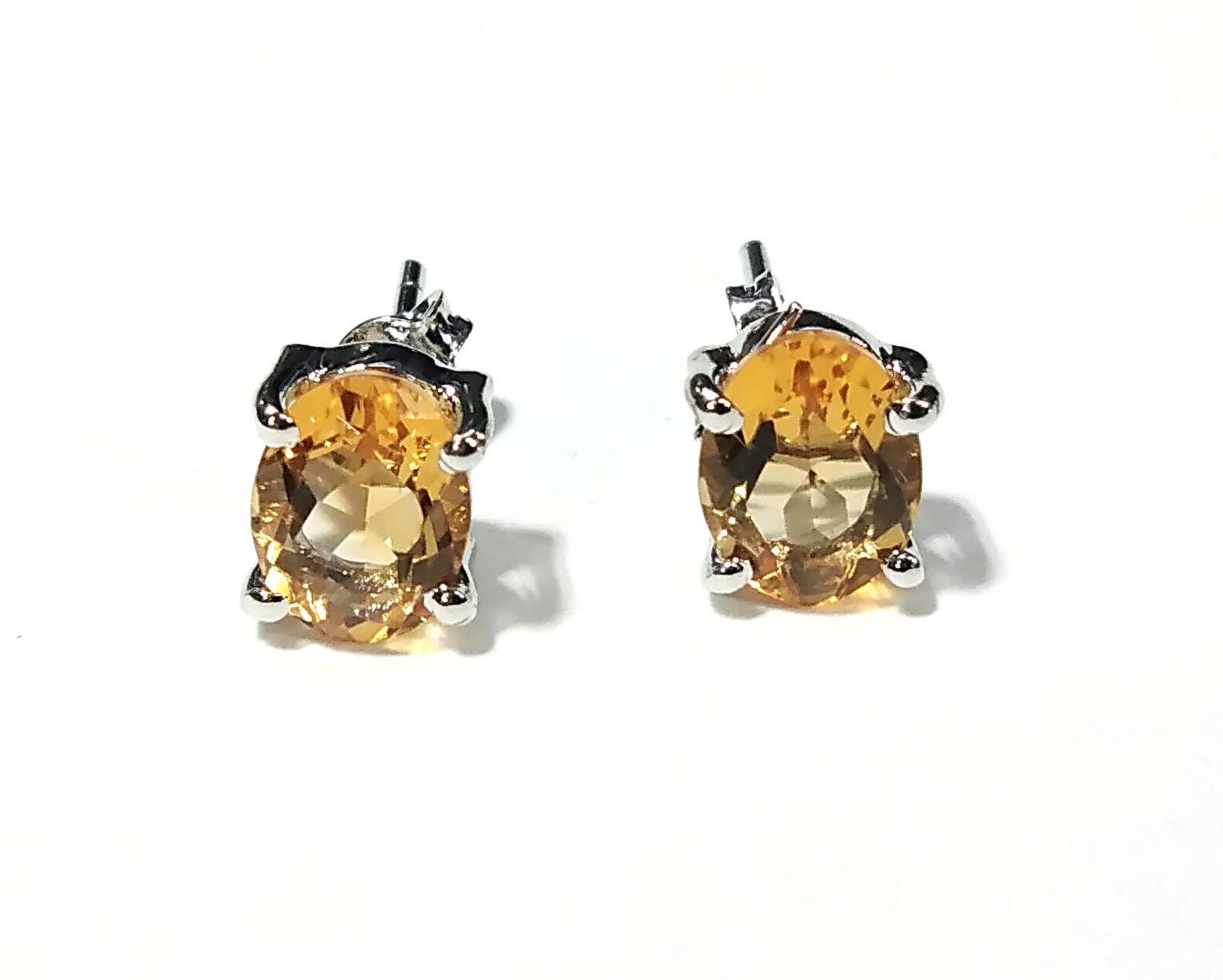 Natural Citrine Faceted Stud Earring, 925 Starling Silver Jewelry Earring, Amazing Citrine Gemstone Oval Shape Stone Size 8x6mm Gift For Her