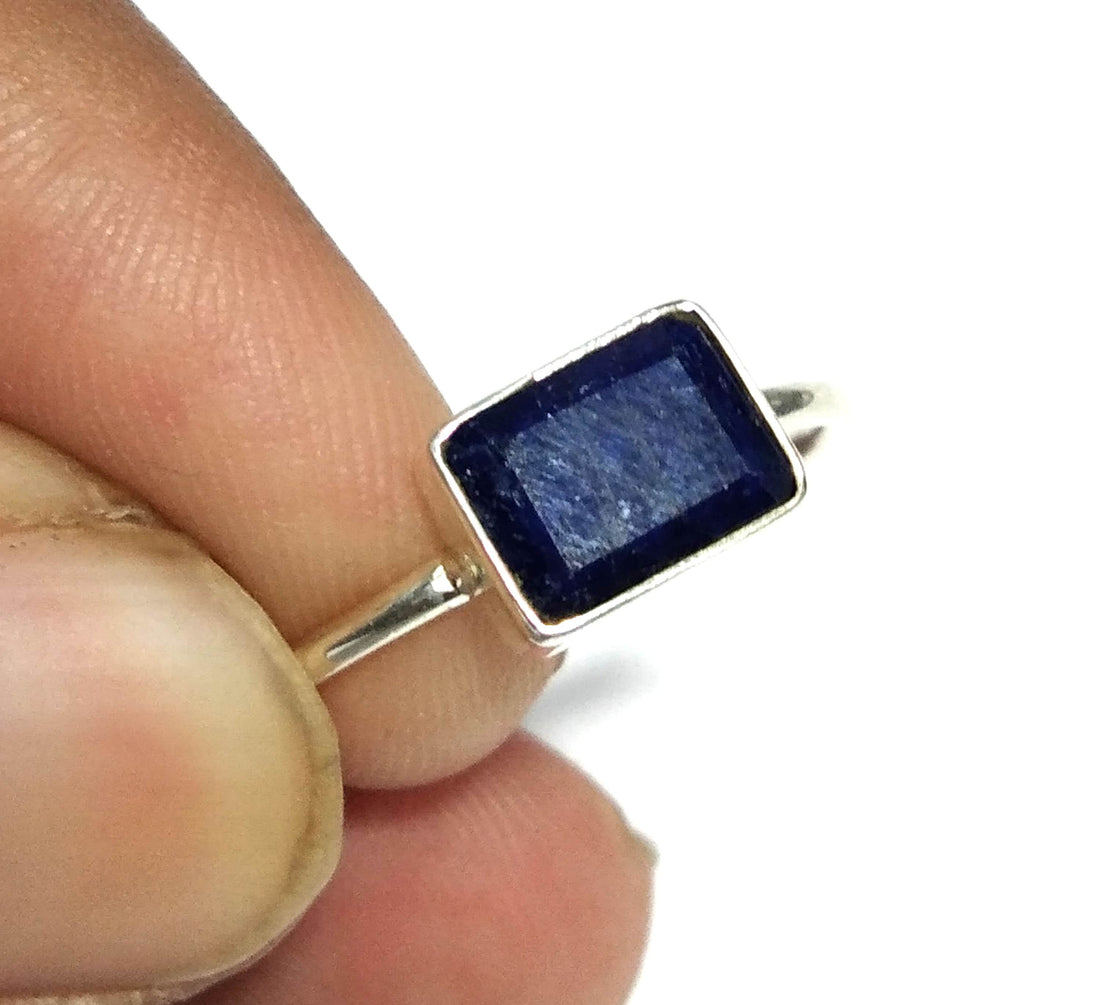 Natural Lapis Lazuli Gemstone Ring, 925 Solid Starling Silver Ring Jewelry Stone Size 8x6mm Top Color Blue Lapis Ring Gemstone for Gift Ring