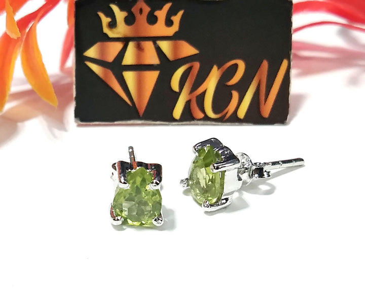 Natural Peridot Gemstone Stud Earrings, 925 Starling Silver Jewelry Earring, Peridot Gemstone Pear Shape Stone Size 7x5mm Gift For Her