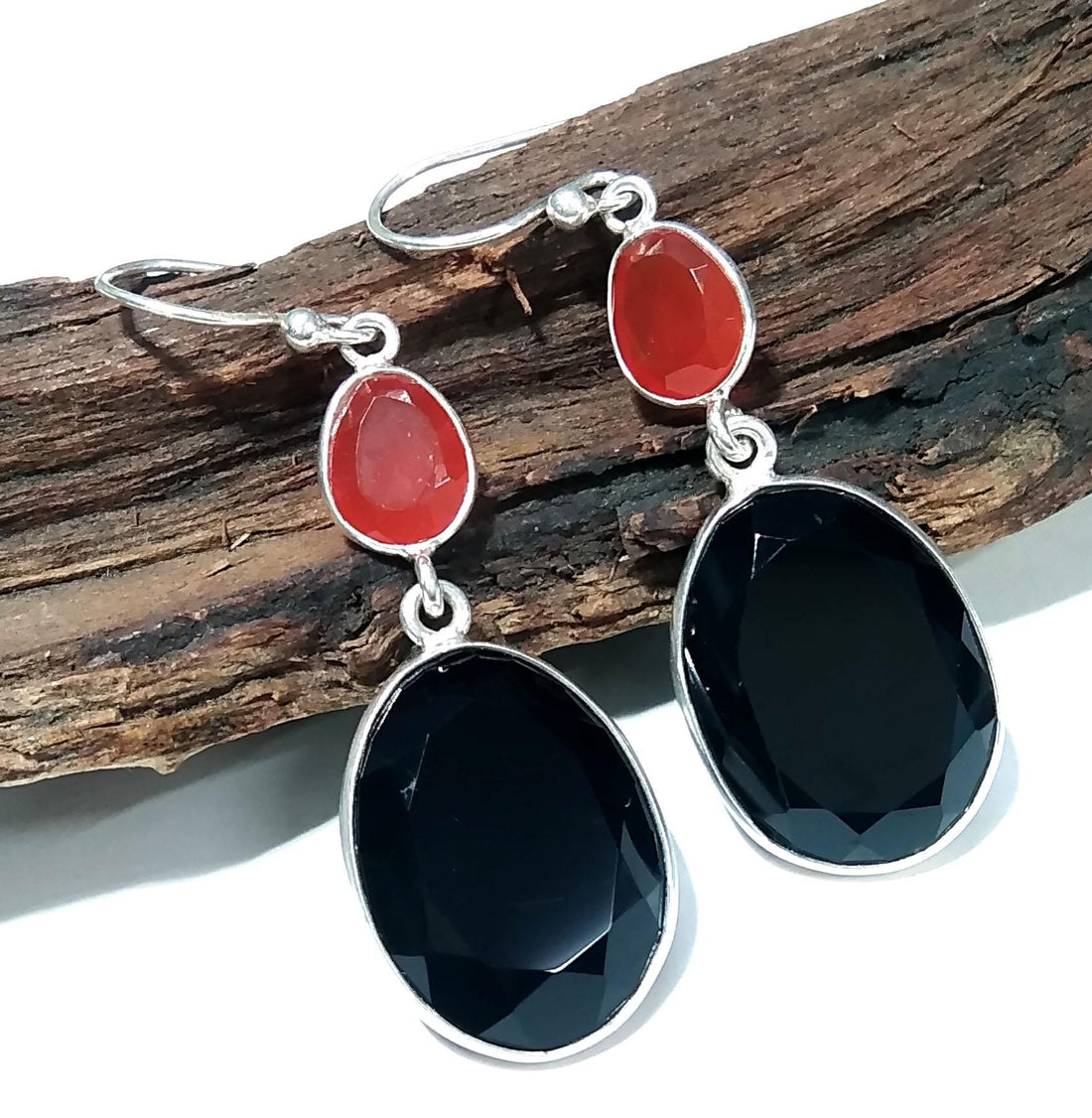Natural Black Onyx/Carnelian Faceted Stone Earring, 925 Solid Starling Silver Earring, Beautiful Black Onyx Stone Size 19x15 mm Gift Earring