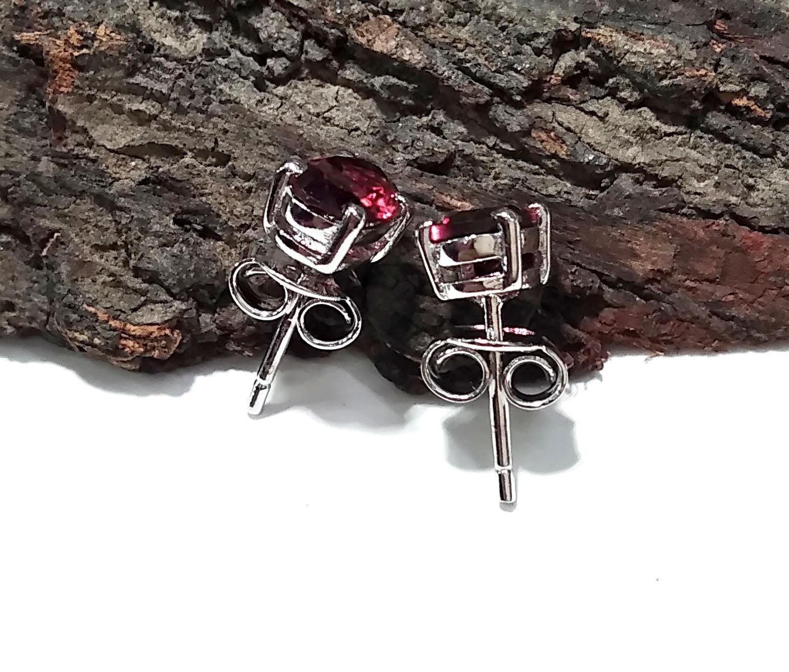 Natural Garnet Stud Earrings, 925 Starling Silver Earring Jewelry, Red Garnet Gemstone Oval Shape Stone Size 7x5 mm Christmas Gift For Her