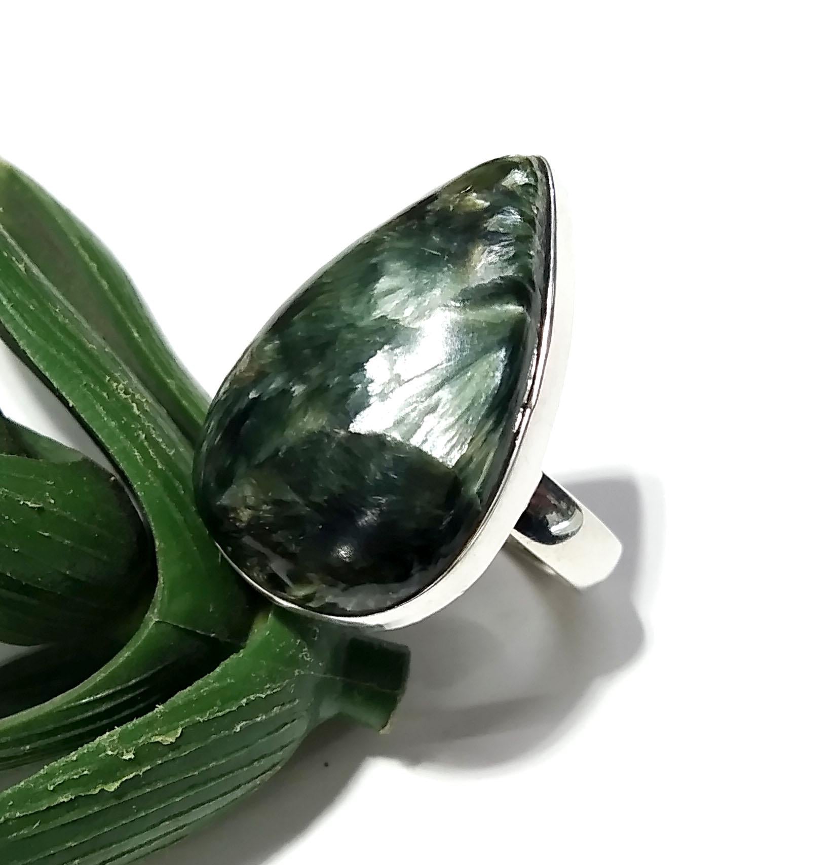 Natural Green Seraphinite Gemstone Ring, 925 Starling Silver Ring, A+++ Seraphinite Stone Size 26x16 mm Silver Handmade Ring, Gift Birthday