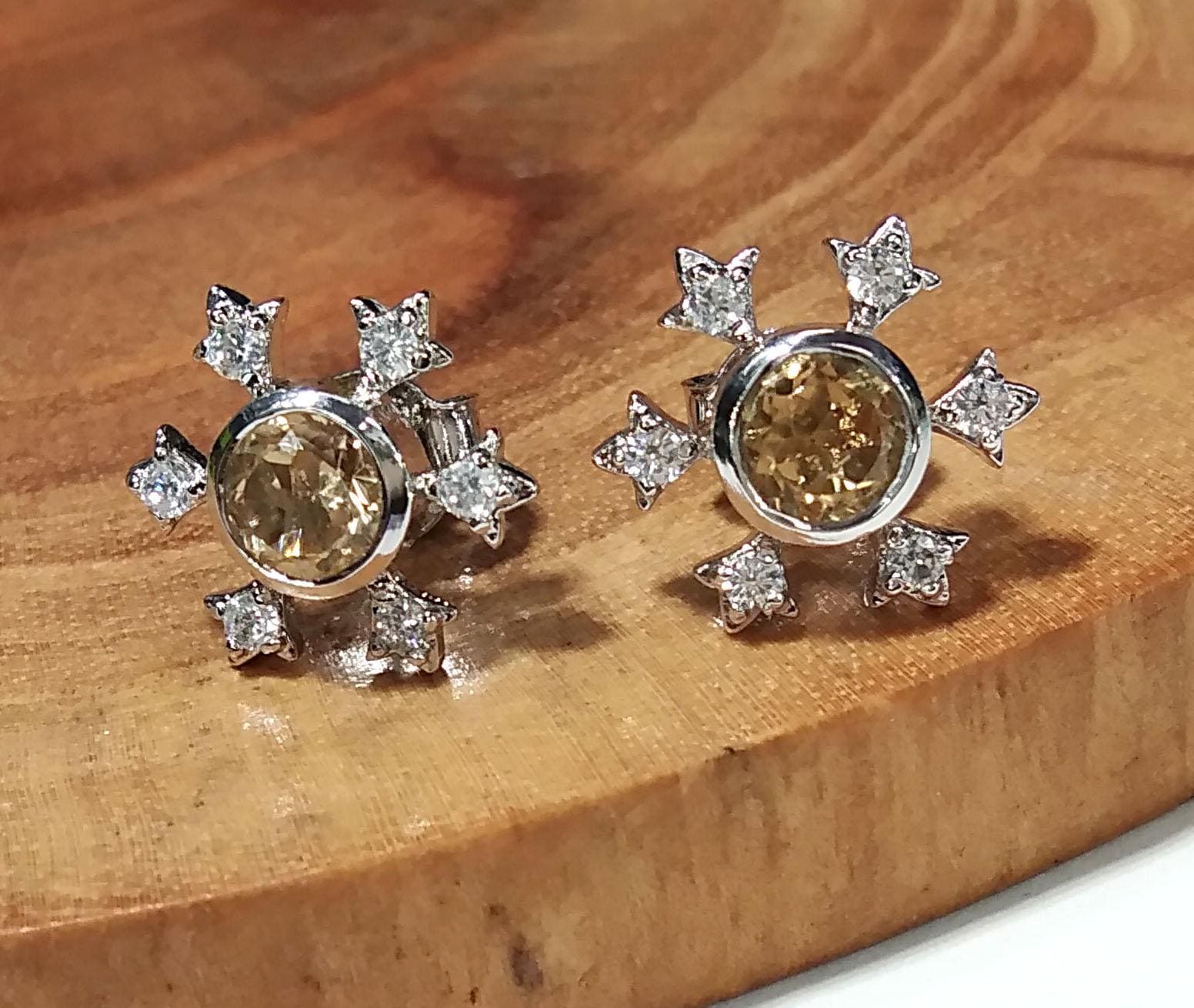 Amazing Design Citrine & White Zircon Stud Earring, 925 Starling Silver Earring, Natural Citrine Gemstone Round Shape Stone Size 5x5mm Studs