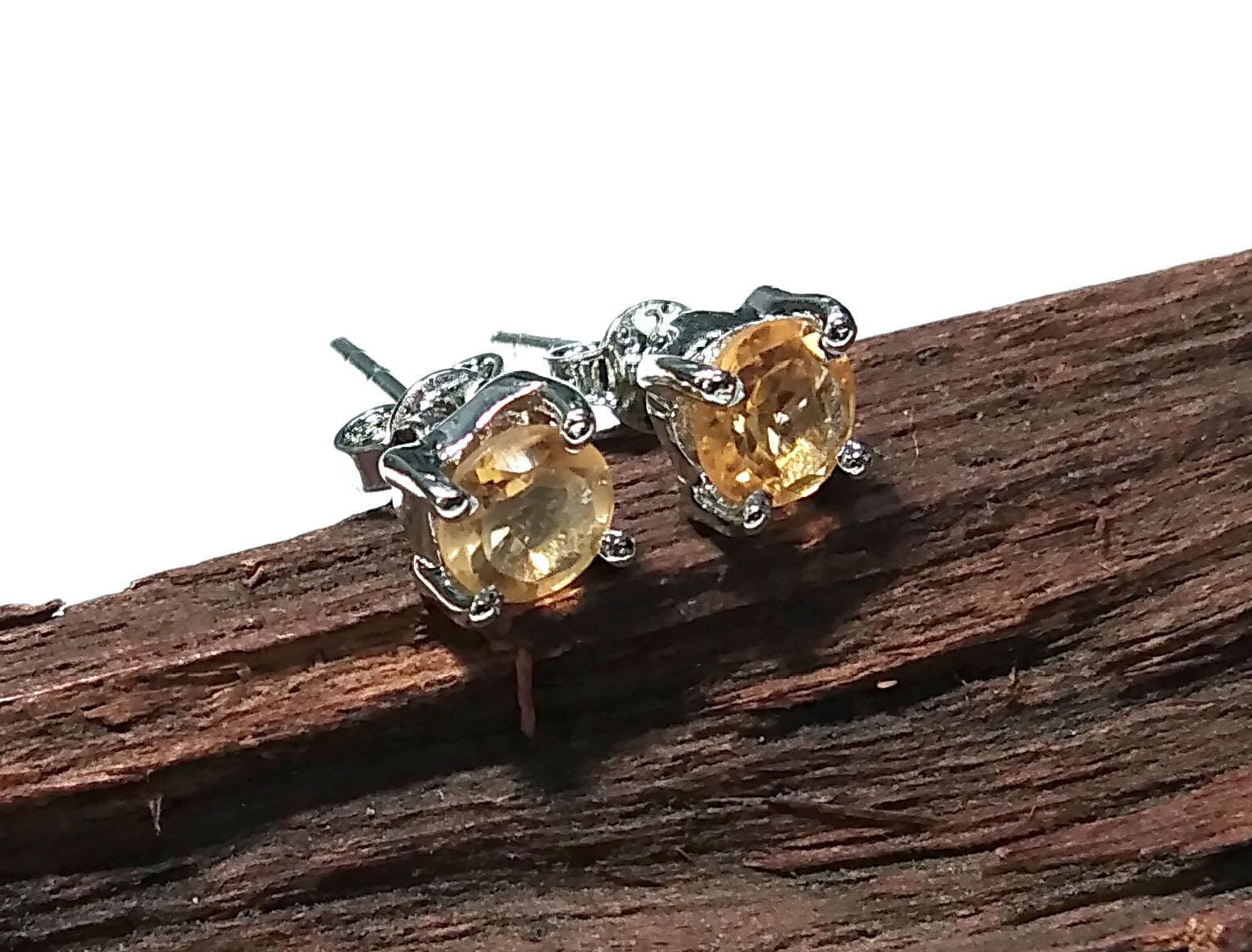 Natural Citrine Stud Earrings, 925 Starling Silver Jewelry Earring, Amazing Citrine Gemstone Round Shape Stone Size 5x5mm Gift For Her