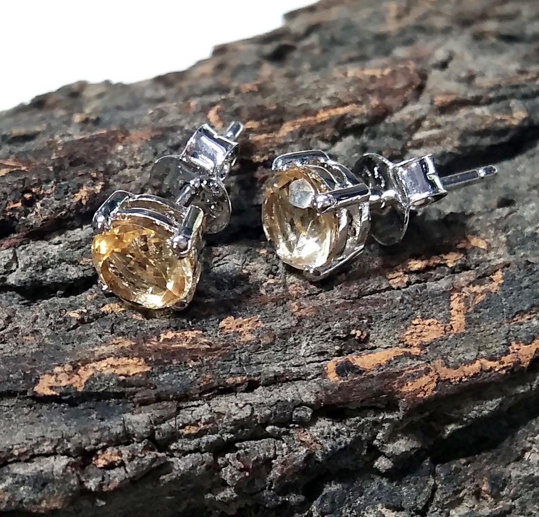 Natural Citrine Faceted Stud Earring, 925 Starling Silver Jewelry Earring Amazing Citrine Gemstone Round Shape Stone Size 6x6mm Gift For Her