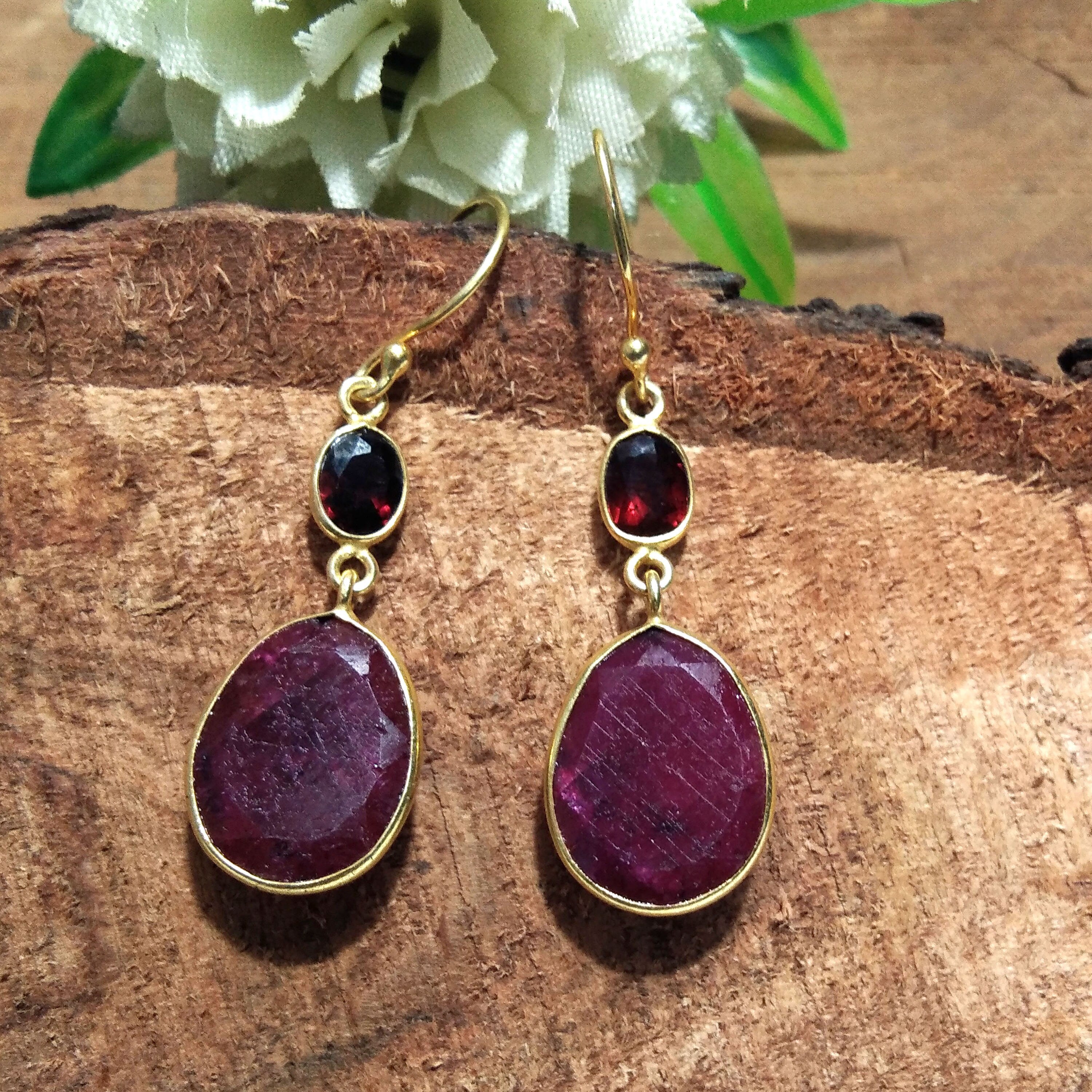 Natural Ruby/Garnet Gemstone Earring, 925 Sterling Silver Gold Plated Earring, Handmade Stone Size 16x12mm Gift Item For Girls/Women Earring