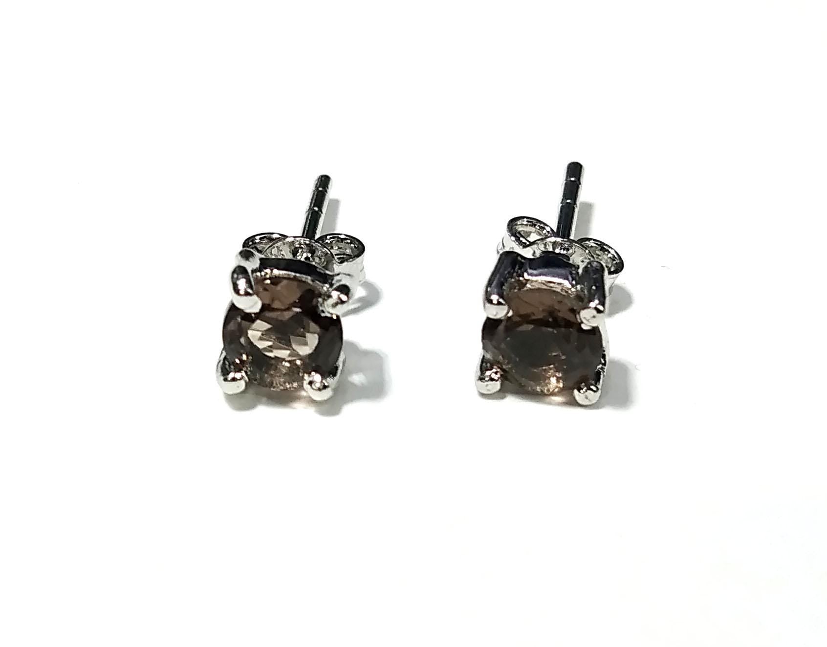 Natural Smoky Quartz Stud Earrings, 925 Starling Silver Earring Jewelry, Smoky Quartz Gemstone Round Shape Stone Size 5x5 mm Gift For women.