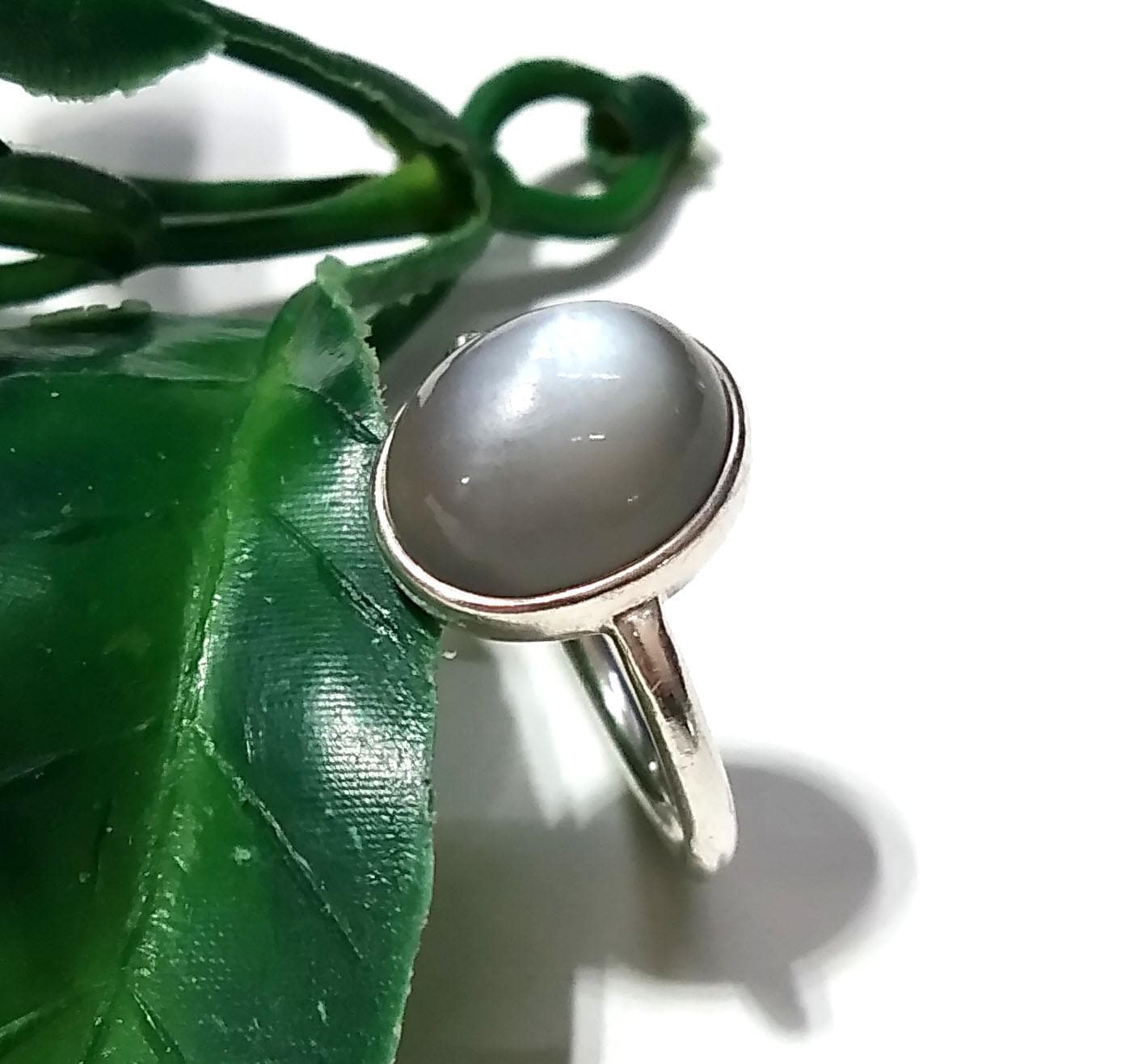 Rainbow Moonstone Ring, Solid 925 Sterling Silver Ring, Natural Gemstone Moonstone Ring, Silver Ring, Handmade Ring, Gift For Girls & Women.