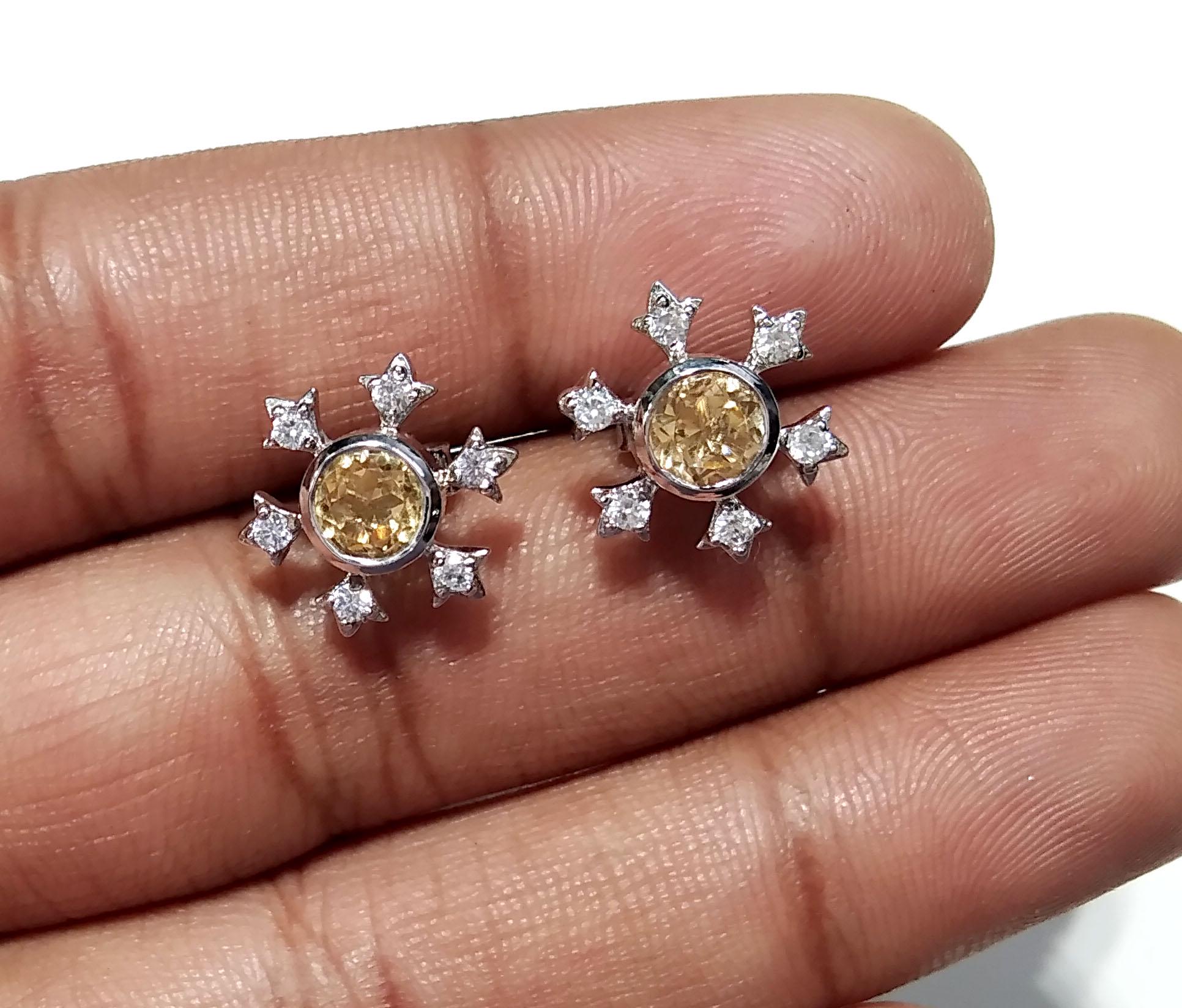 Amazing Design Citrine & White Zircon Stud Earring, 925 Starling Silver Earring, Natural Citrine Gemstone Round Shape Stone Size 5x5mm Studs